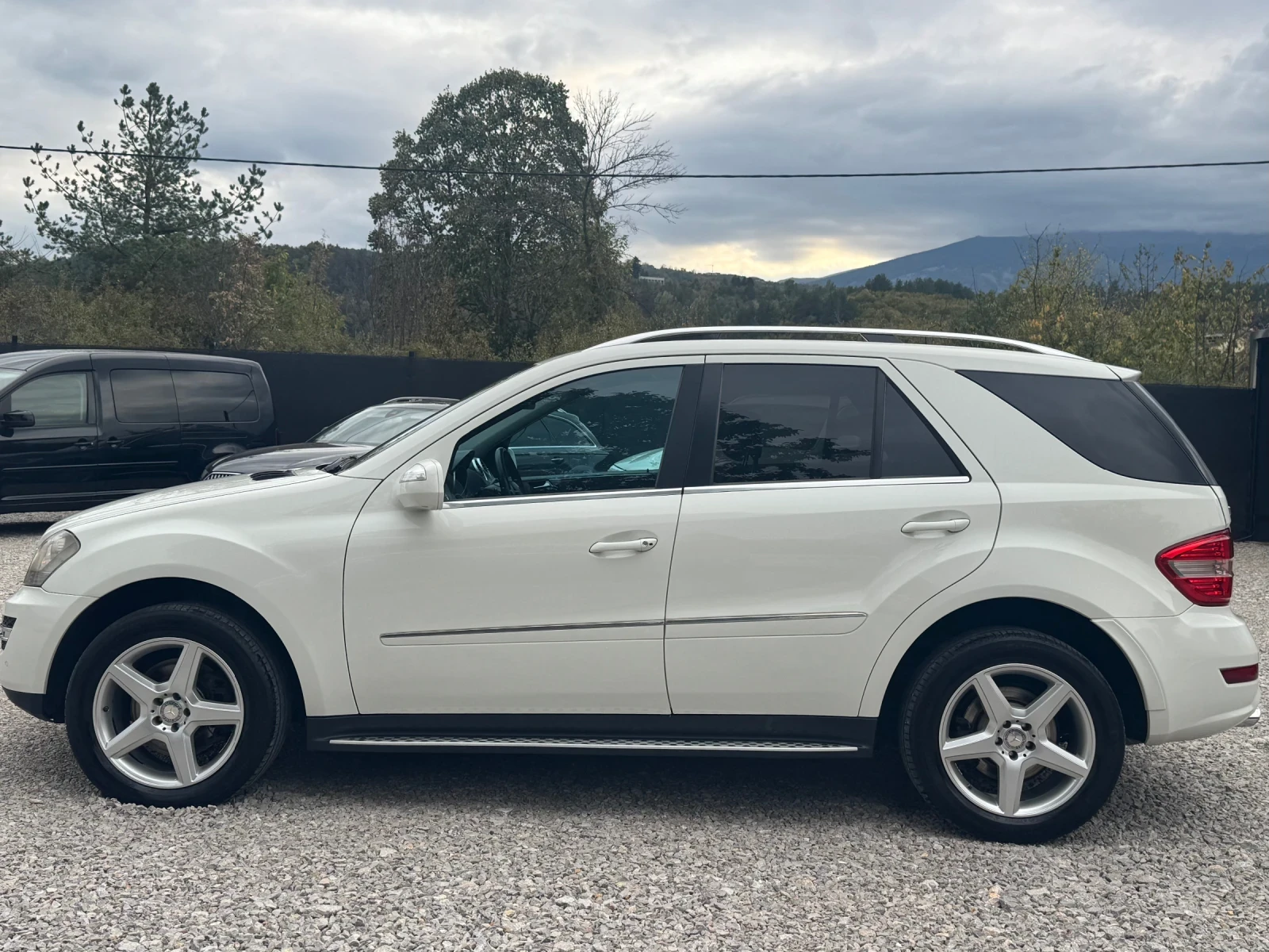 Mercedes-Benz ML 350 450CDI Facelift FULL /СОБСТВЕН ЛИЗИНГ/, снимка 6 - Автомобили и джипове - 56295389
