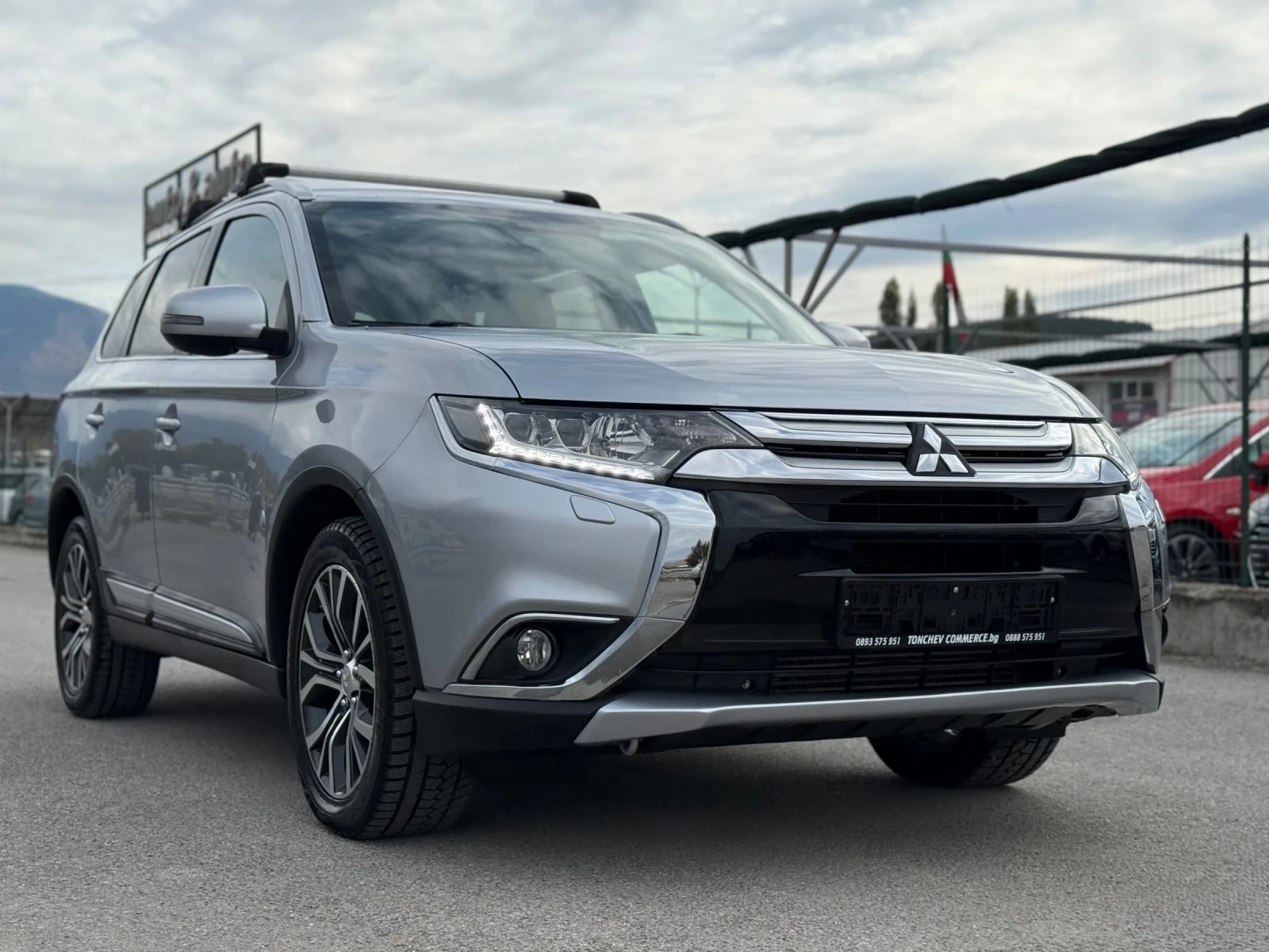 Mitsubishi Outlander 2.2-DI-D-158.000km-КАМЕРА-6+ 1-4х4-КАТО НОВА