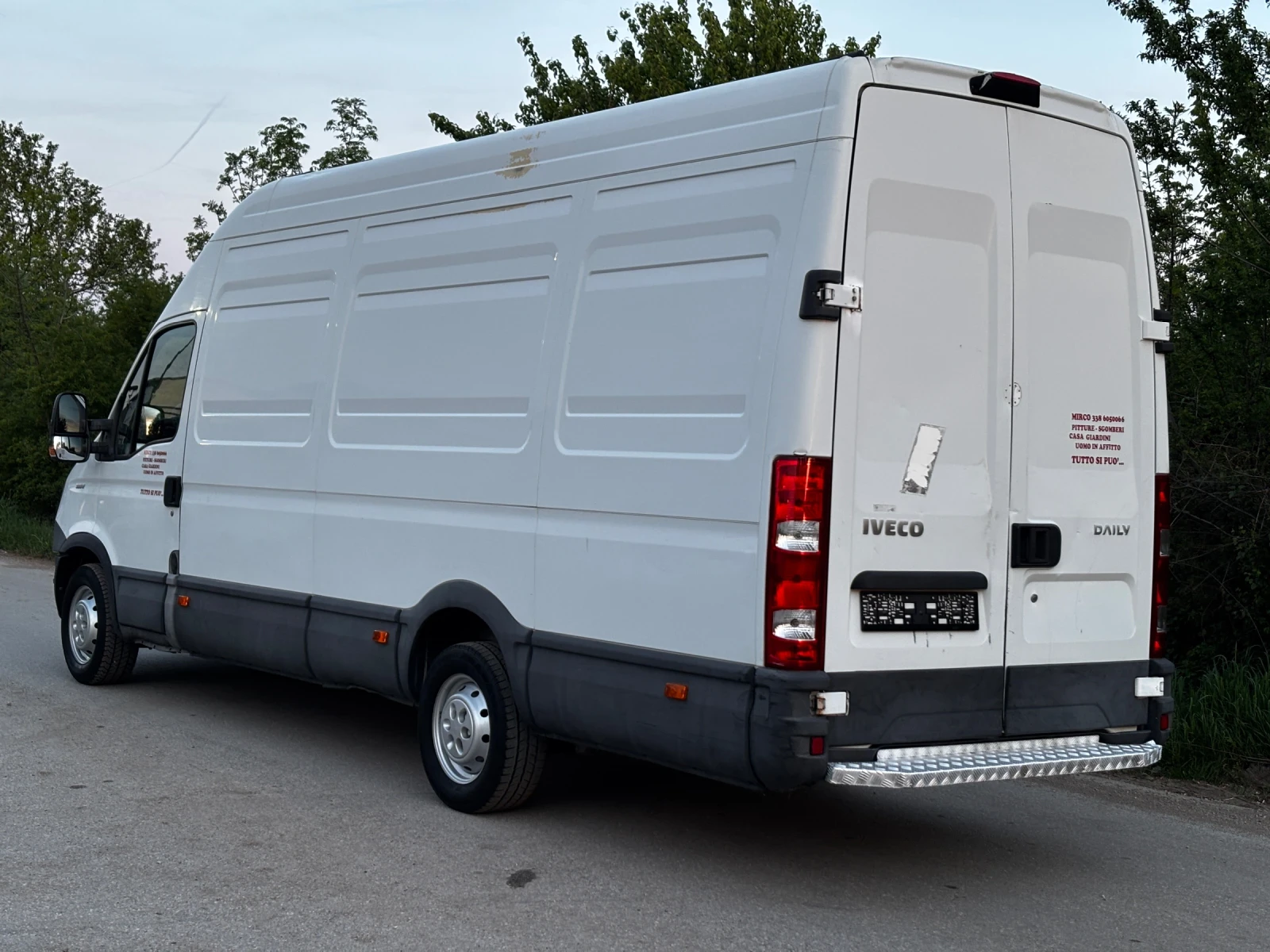 Iveco Daily 3.0d~35s17~КЛИМАТИК!!!, снимка 4 - Бусове и автобуси - 54389973