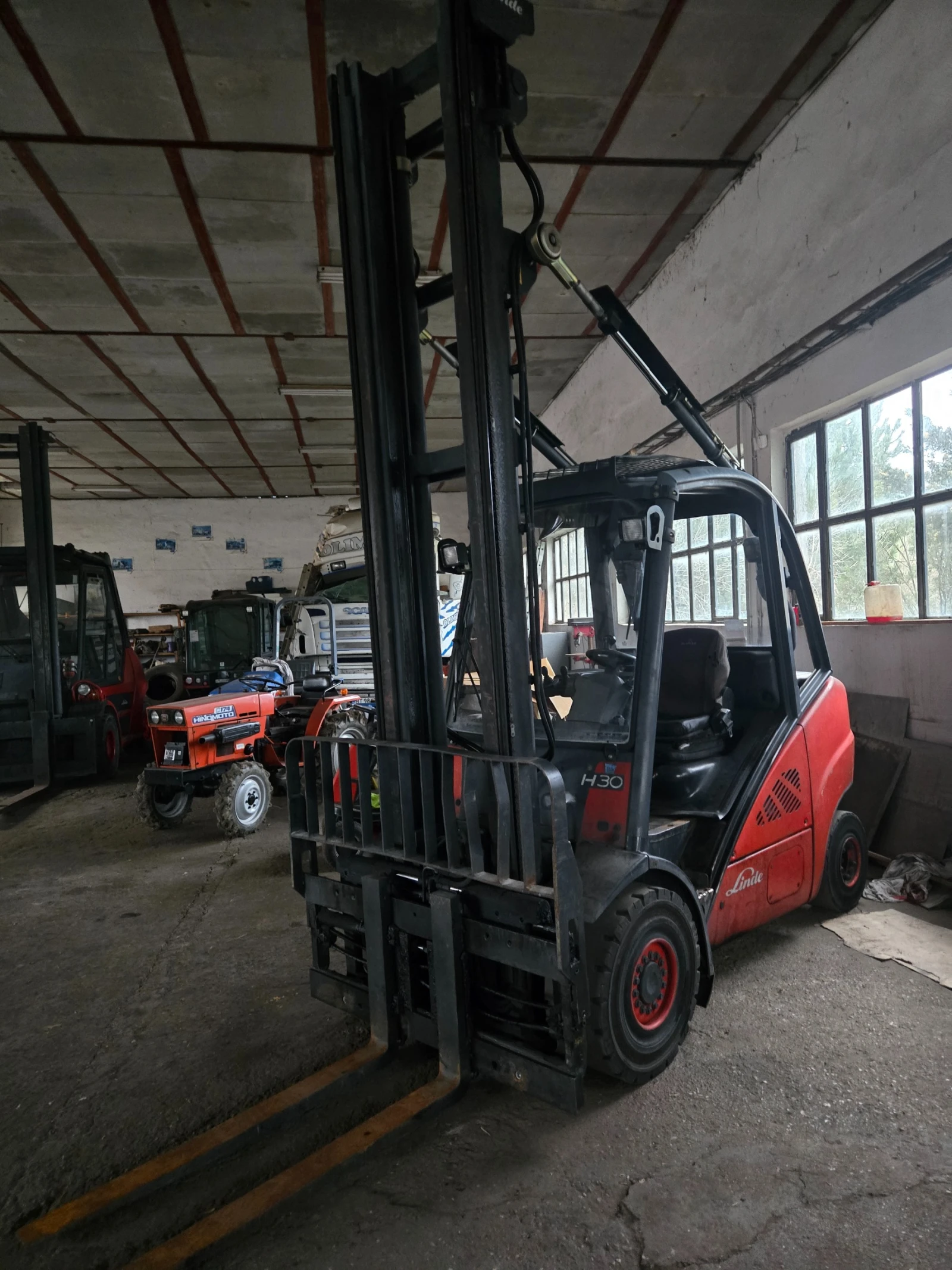 Мотокар Linde  H 30D, снимка 7 - Индустриална техника - 53966052