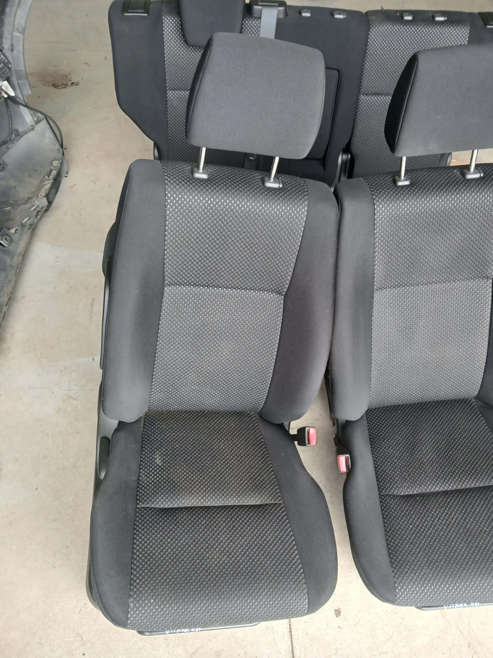 Салон Suzuki Vitara 2008г, снимка 3 - Части - 54778897
