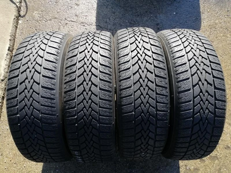 Гуми Зимни 185/60R15, снимка 1 - Гуми и джанти - 34682532