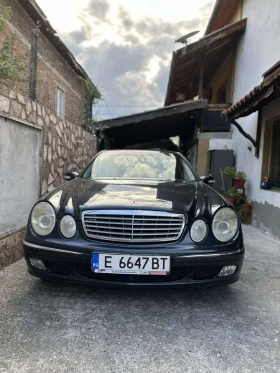 Mercedes-Benz E 220, снимка 1
