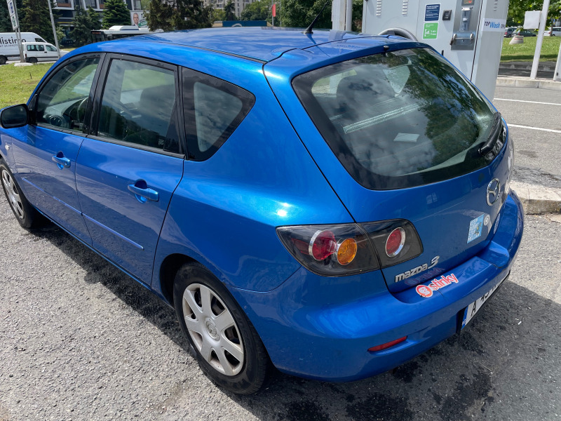 Mazda 3, снимка 10 - Автомобили и джипове - 45913230