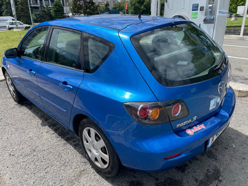 Mazda 3, снимка 11 - Автомобили и джипове - 45913230