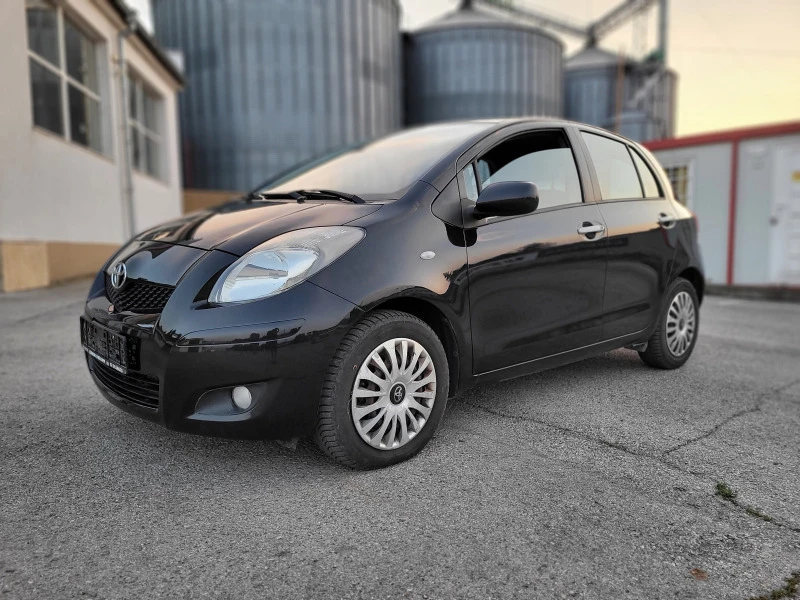 Toyota Yaris 1, 3-vvti- 101кс, снимка 2 - Автомобили и джипове - 47480471