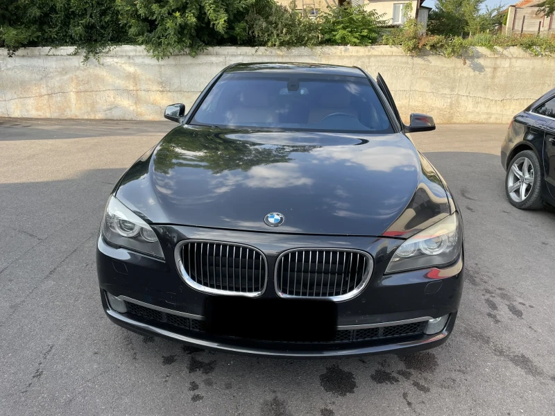 BMW 730, снимка 1 - Автомобили и джипове - 47488597