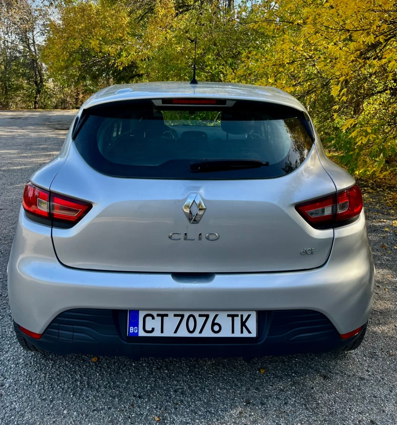 Renault Clio dCi, снимка 3 - Автомобили и джипове - 47514337