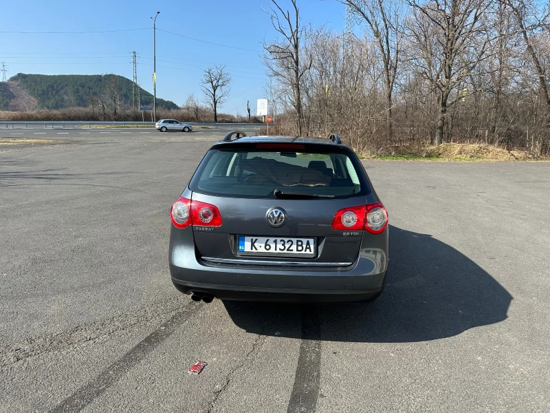 VW Passat B6, снимка 5 - Автомобили и джипове - 47973844