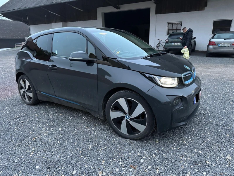 BMW i3, снимка 1 - Автомобили и джипове - 48355609