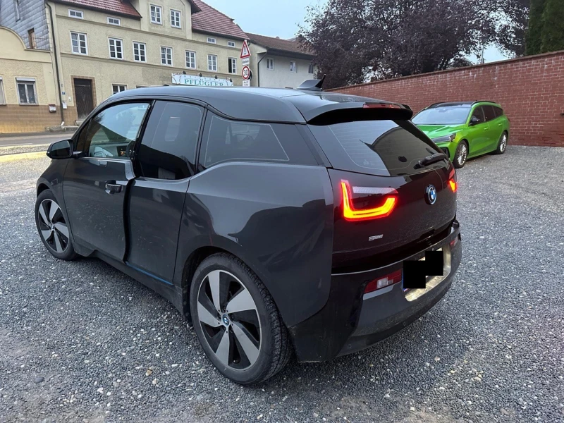 BMW i3, снимка 5 - Автомобили и джипове - 48355609