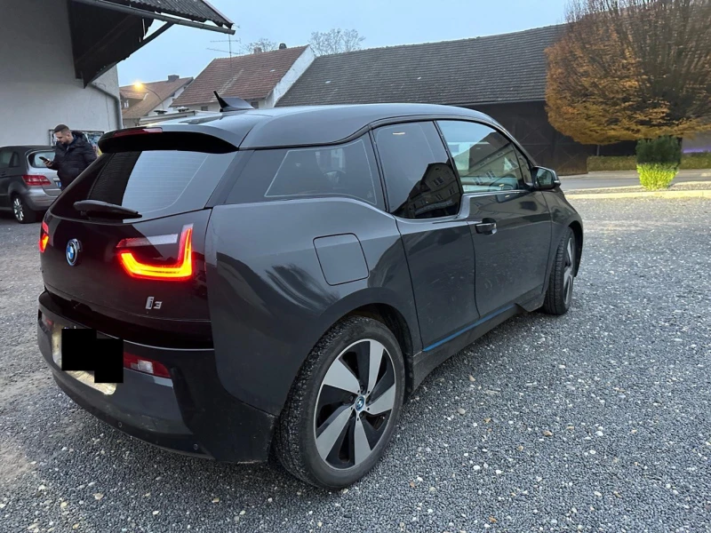 BMW i3, снимка 4 - Автомобили и джипове - 48355609