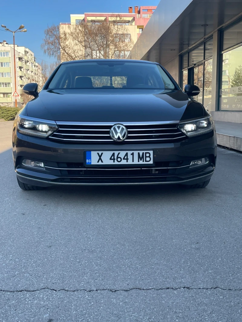 VW Passat Highline* Digital* Camera* Full Led, снимка 7 - Автомобили и джипове - 49362855