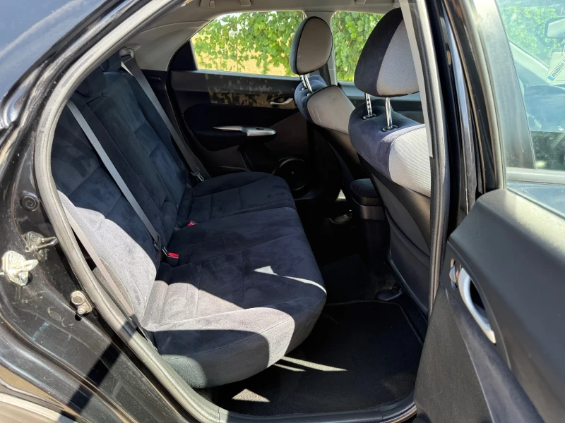 Honda Civic 1.8, снимка 14 - Автомобили и джипове - 51604261