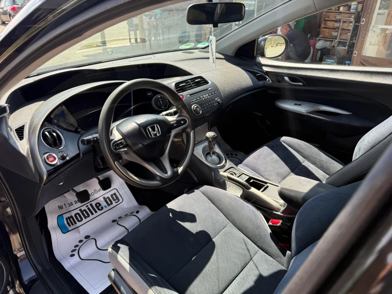 Honda Civic 1.8, снимка 10 - Автомобили и джипове - 51604261