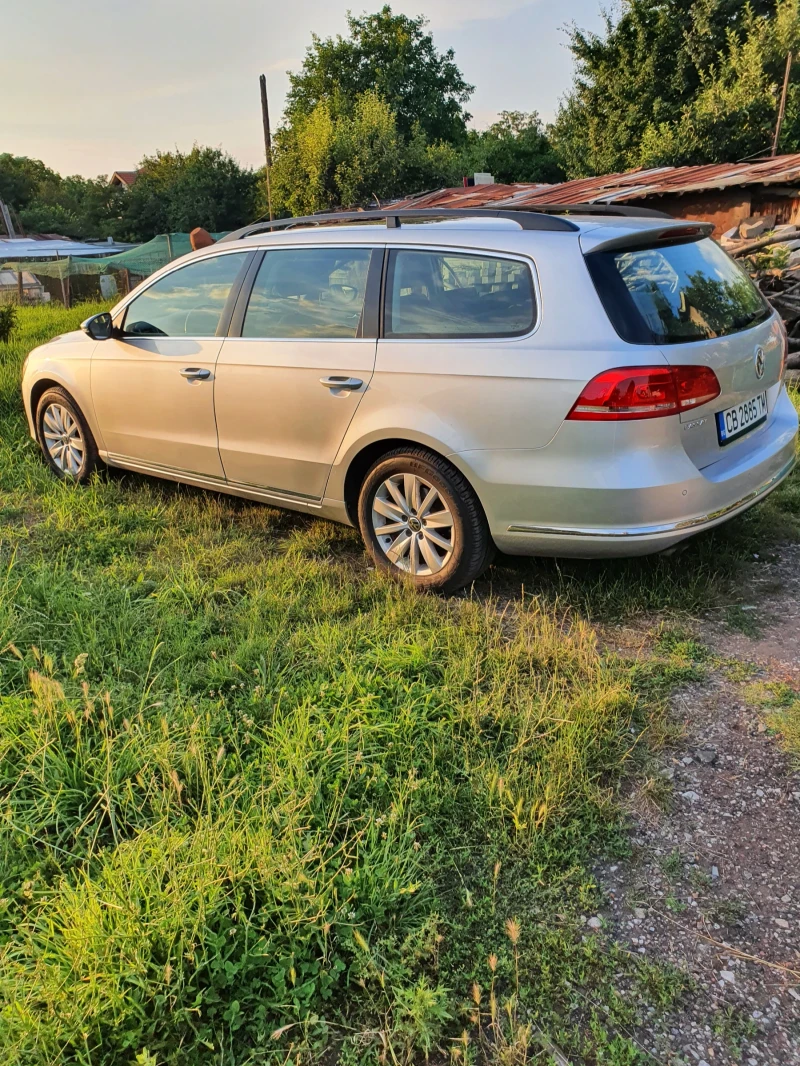 VW Passat 1.6TDI, снимка 6 - Автомобили и джипове - 52484151