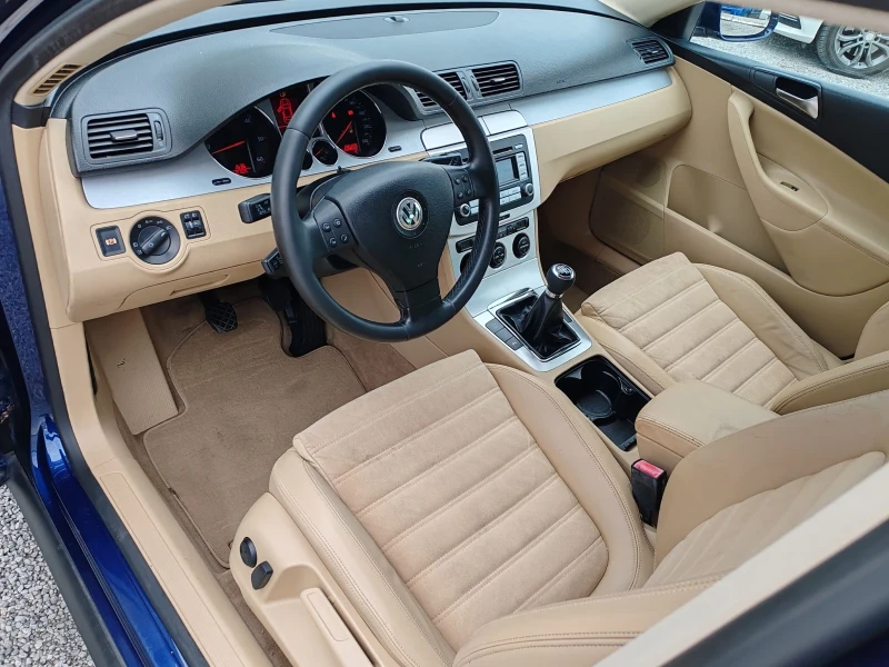 VW Passat 2.0TDI CBAA140kc Highline Top, снимка 8 - Автомобили и джипове - 52011892