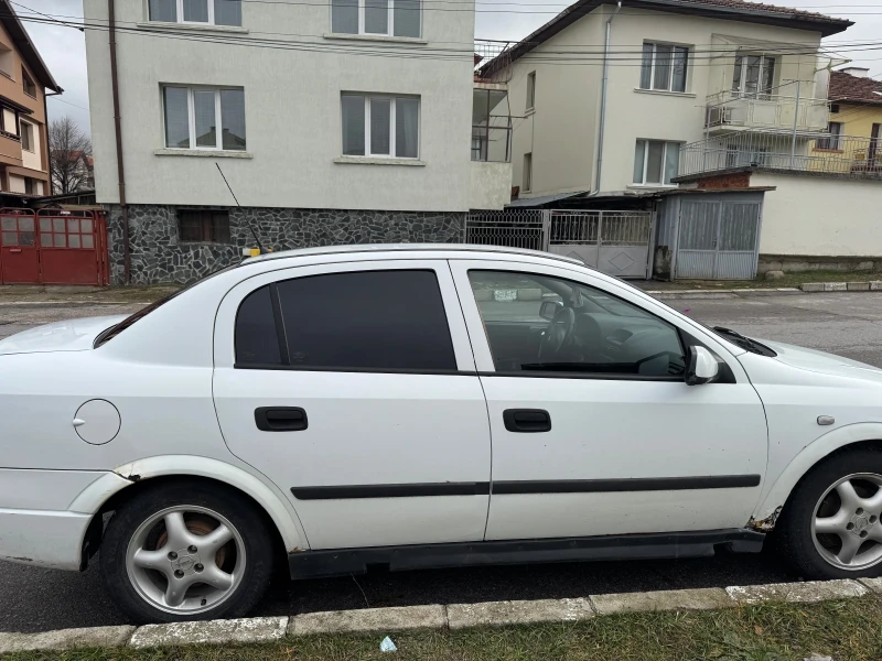 Opel Astra 1.4 ; 16v ; газ-бензин , снимка 3 - Автомобили и джипове - 52678714