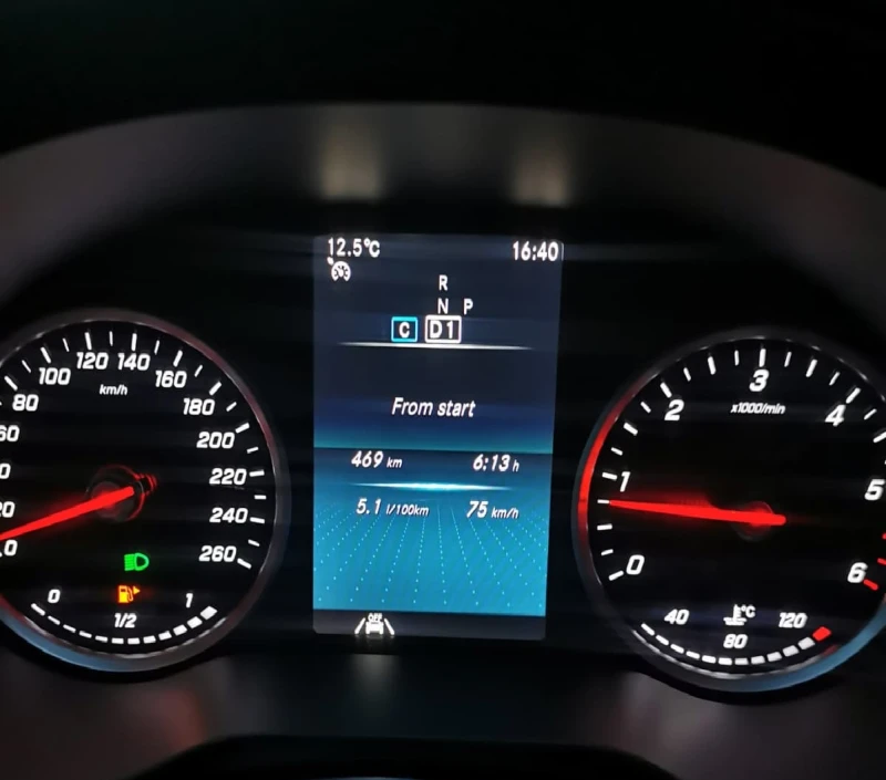 Mercedes-Benz C 220 194кс. Facelift/9G/LED/NAVI/CAMERA, снимка 13 - Автомобили и джипове - 52737812