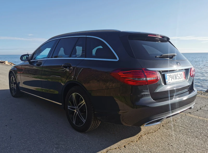 Mercedes-Benz C 220 194кс. Facelift/9G/LED/NAVI/CAMERA, снимка 4 - Автомобили и джипове - 52737812