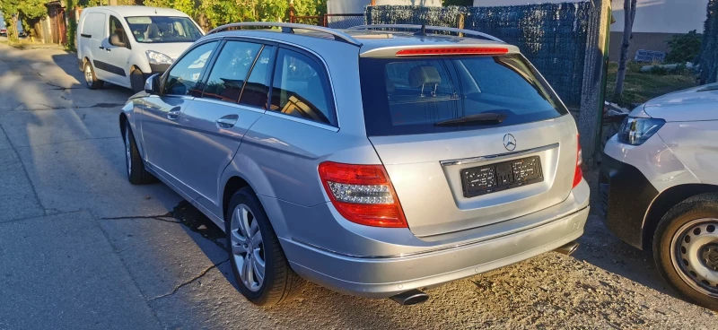 Mercedes-Benz C 320, снимка 6 - Автомобили и джипове - 53253975