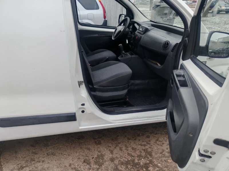 Peugeot Bipper 1.4, снимка 7 - Автомобили и джипове - 53429650
