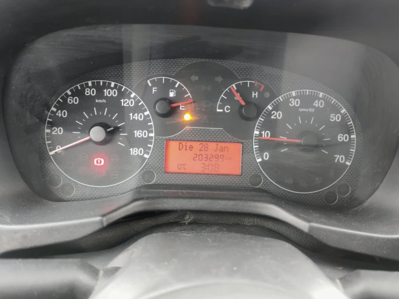 Peugeot Bipper 1.4, снимка 11 - Автомобили и джипове - 53429650