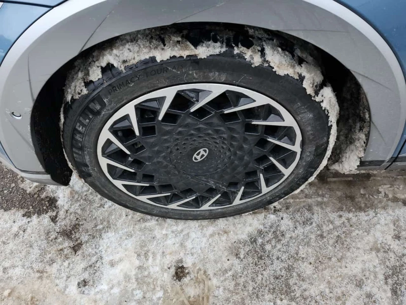 Hyundai Ioniq 5 AWD * PREFERRED * Head Up * Два ключа * CARFAX * , снимка 5 - Автомобили и джипове - 53558243