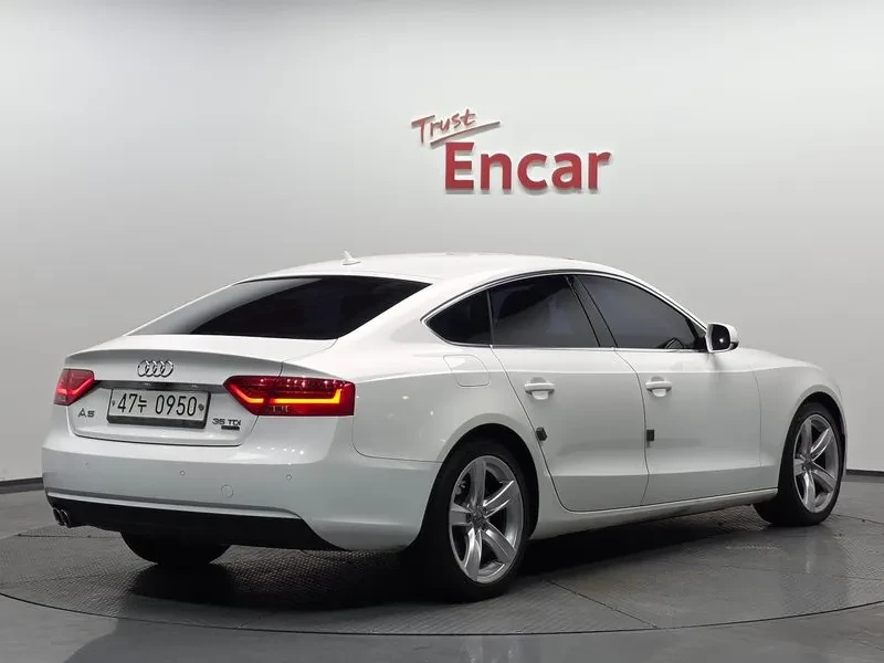 Audi A5 2.0 TDI Quattro, снимка 2 - Автомобили и джипове - 54146032