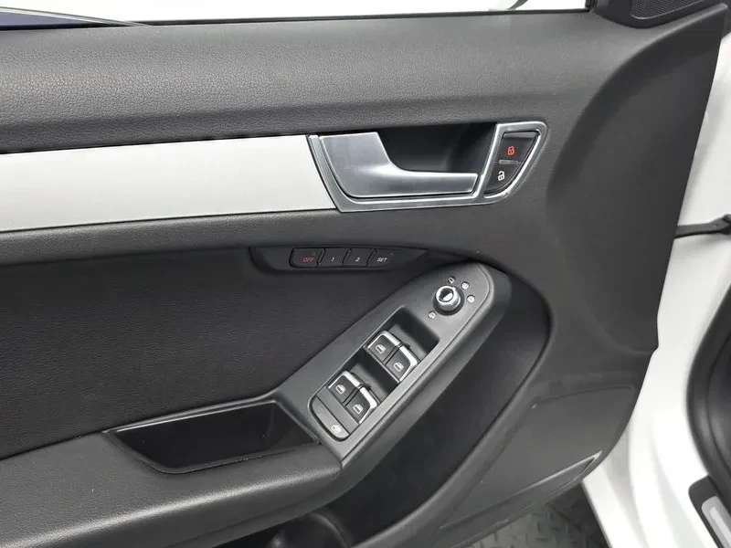 Audi A5 2.0 TDI Quattro, снимка 14 - Автомобили и джипове - 54146032