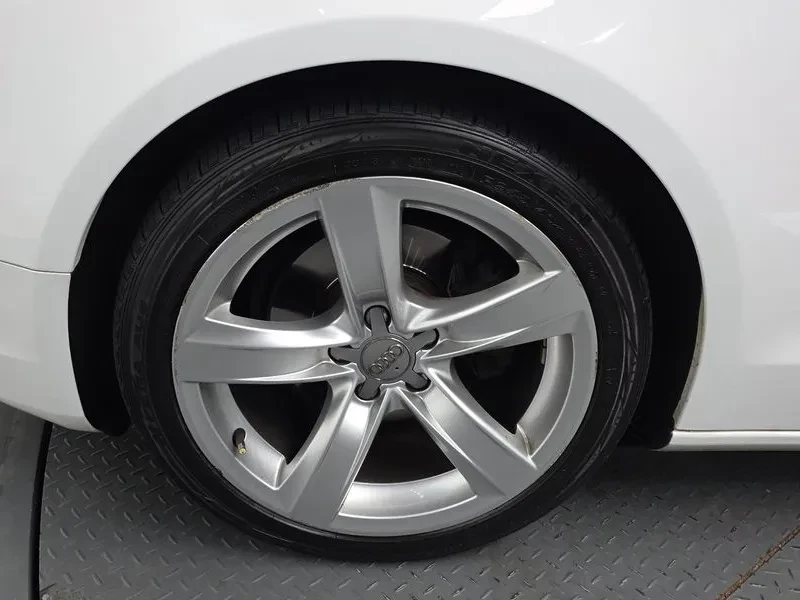 Audi A5 2.0 TDI Quattro, снимка 5 - Автомобили и джипове - 54146032