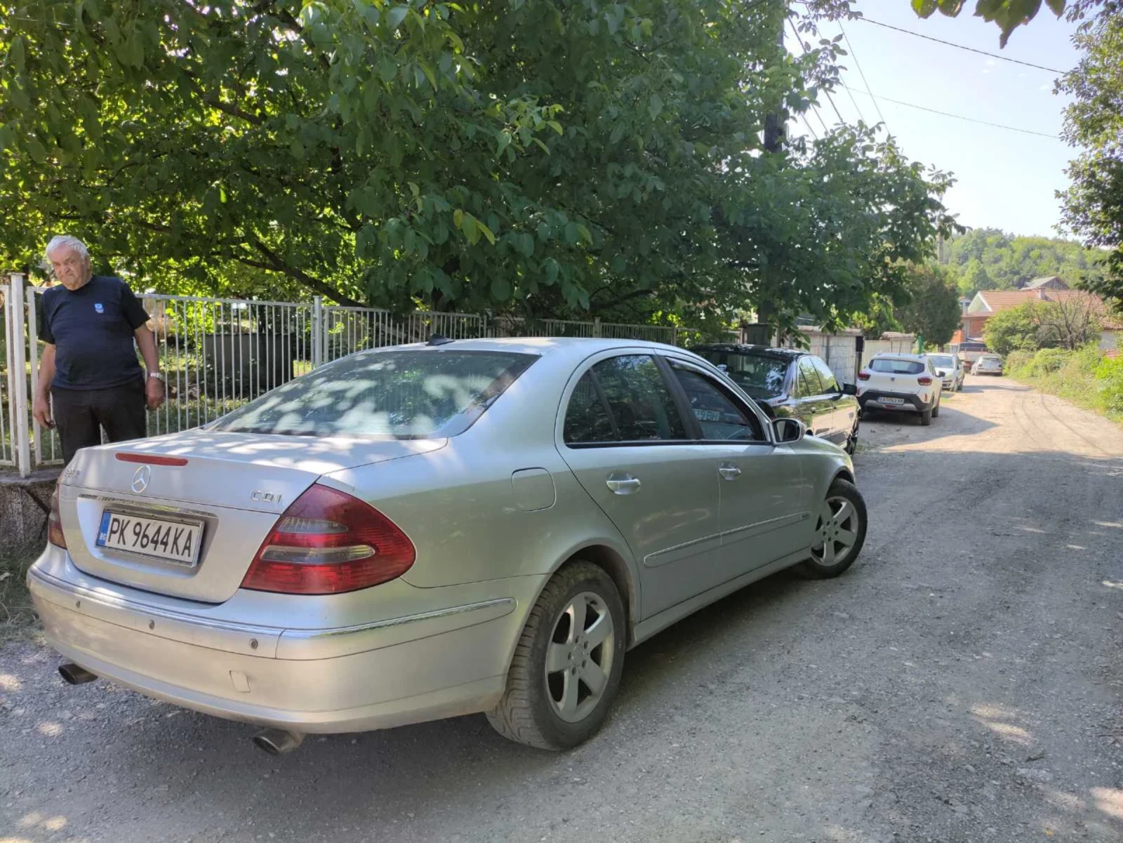 Mercedes-Benz E 270  - изображение 2