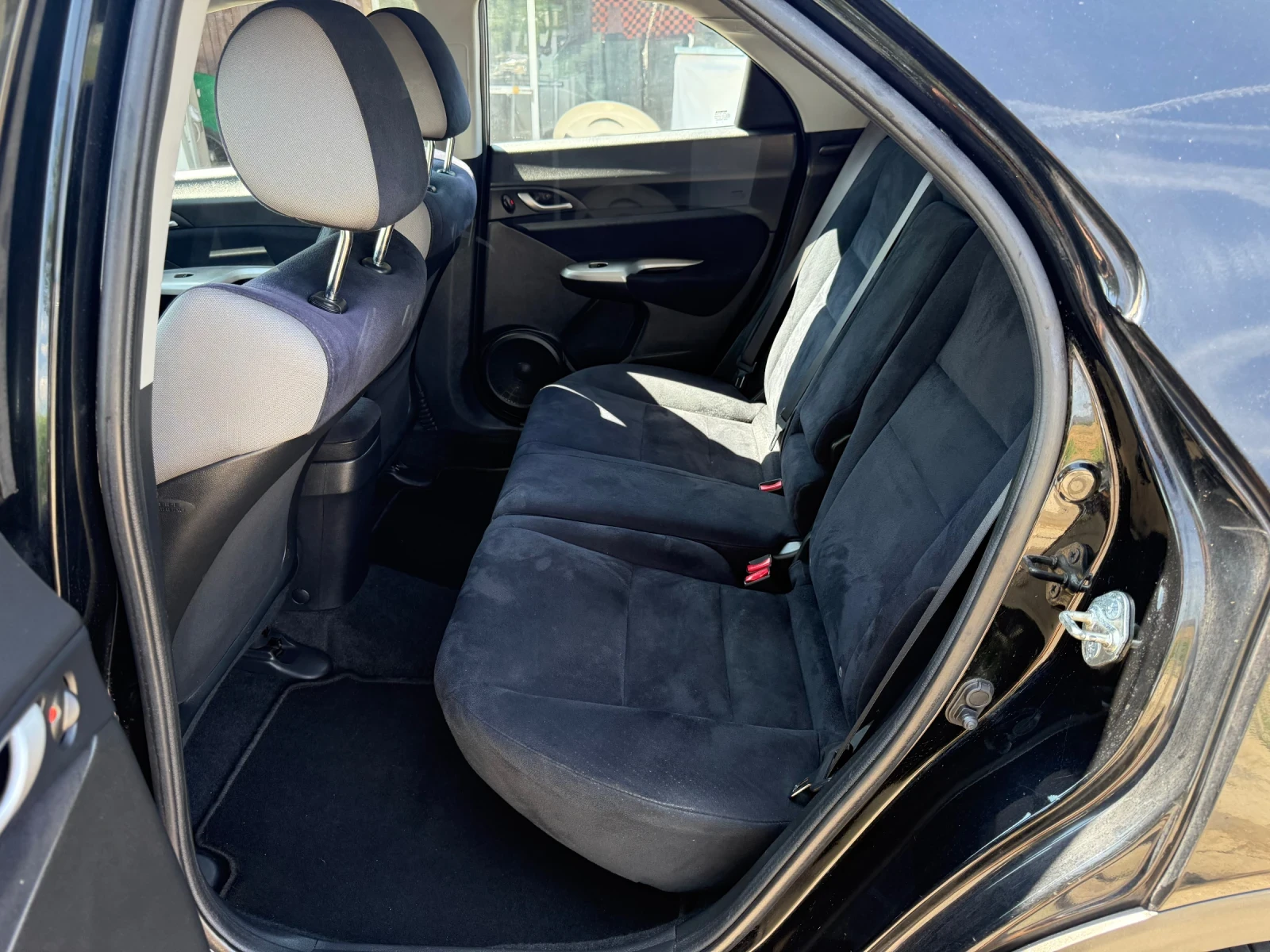 Honda Civic 1.8 | Mobile.bg   13