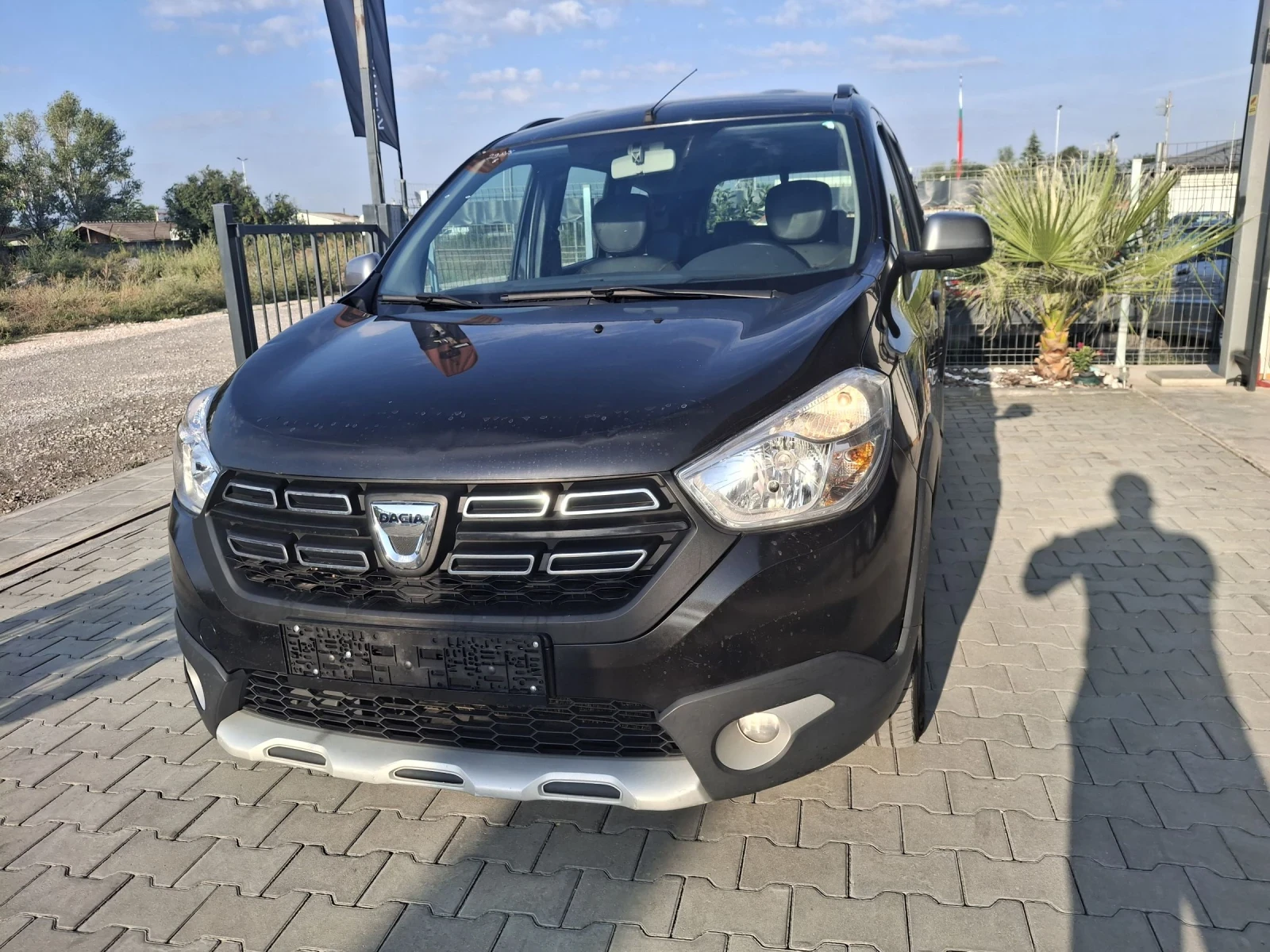 Dacia Lodgy 1.5dci* * Stepway * * 7 mesta euro6 - изображение 10