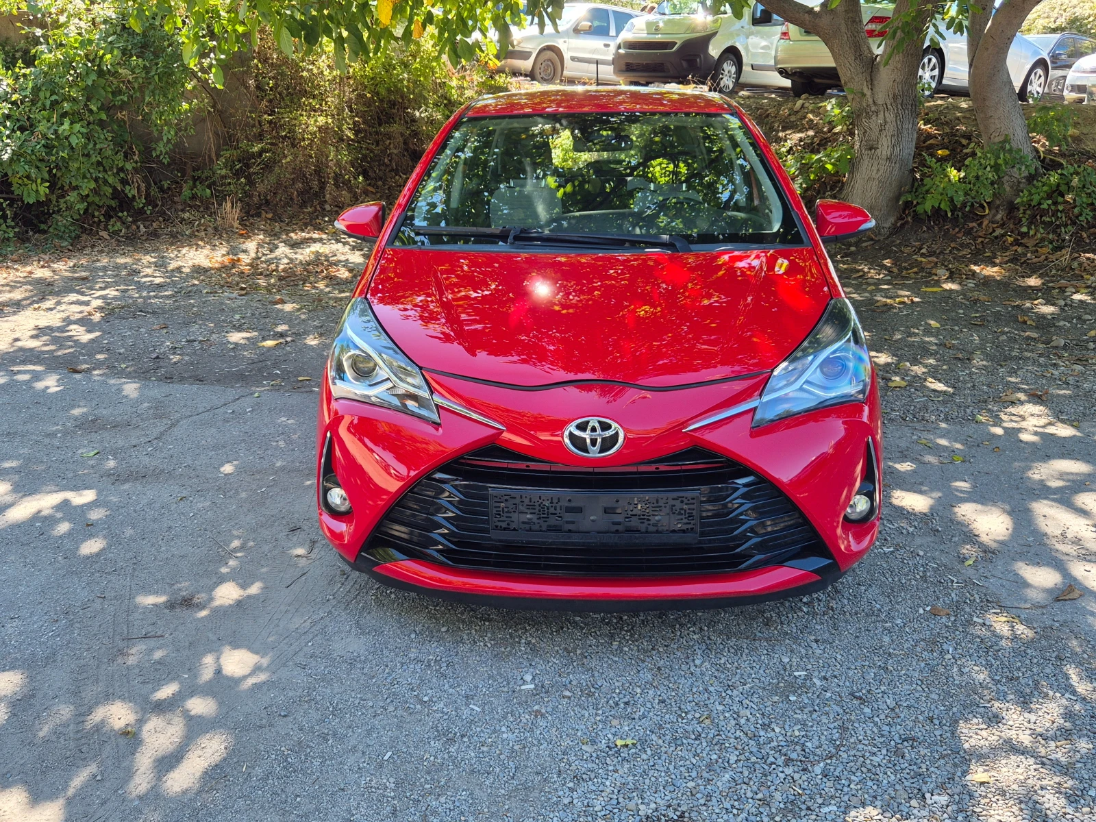 Toyota Yaris 1.5VVT-I EURO6B NAVI CAMERA LDA RSA  - изображение 2