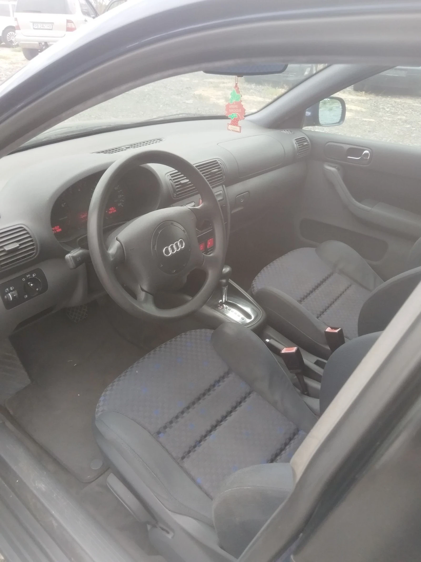 Audi A3 1.6 Автоматик климатроник - изображение 8