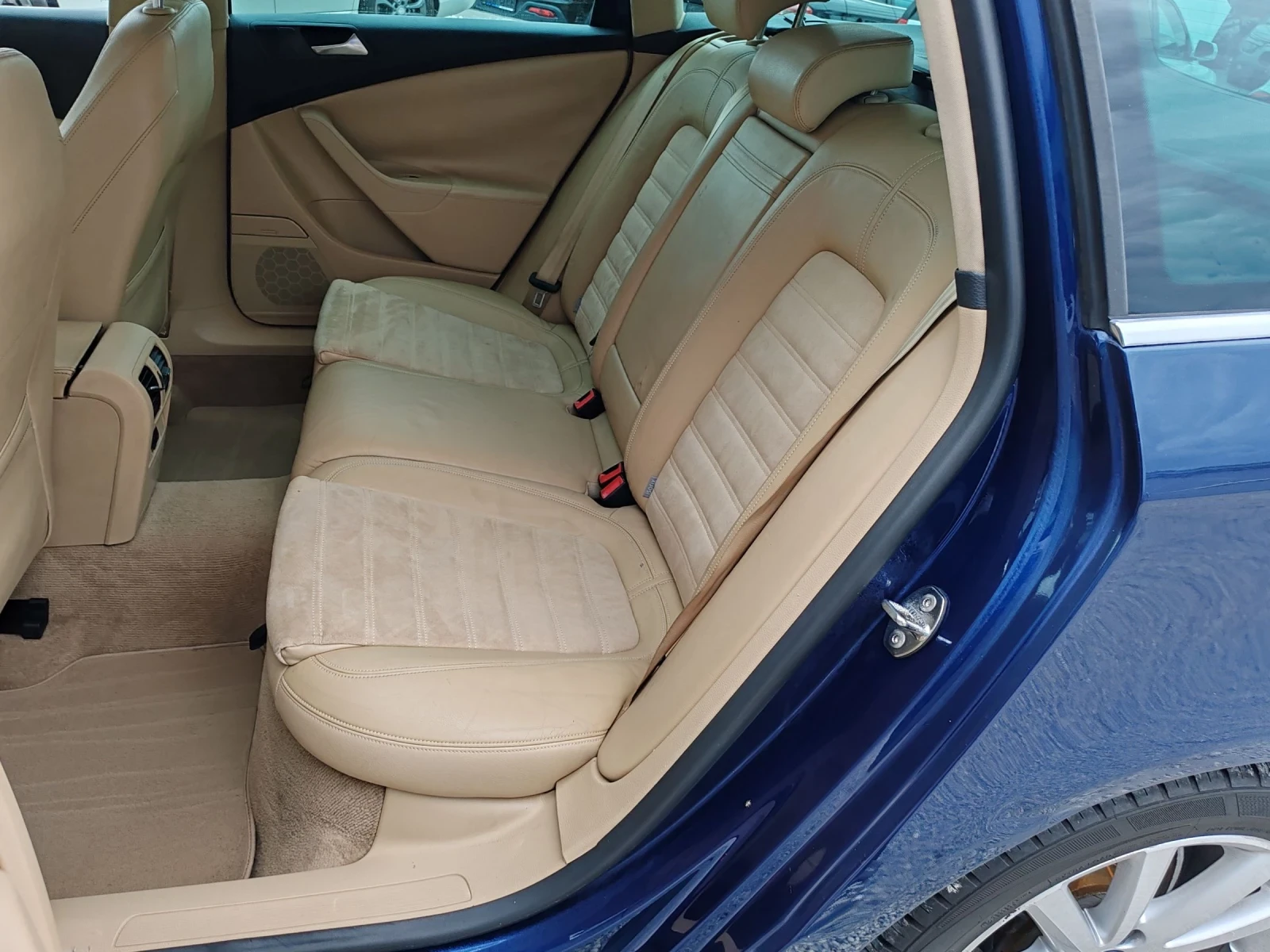 VW Passat 2.0TDI CBAA140kc Highline Top | Mobile.bg   14