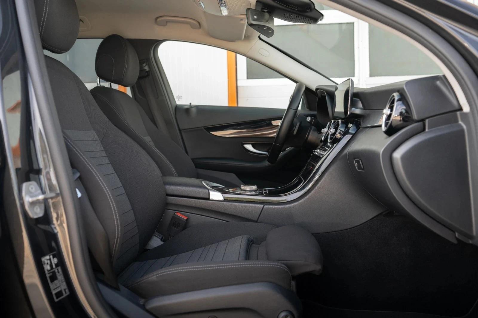 Mercedes-Benz C 220 194. Facelift/9G/LED/NAVI/CAMERA | Mobile.bg   10