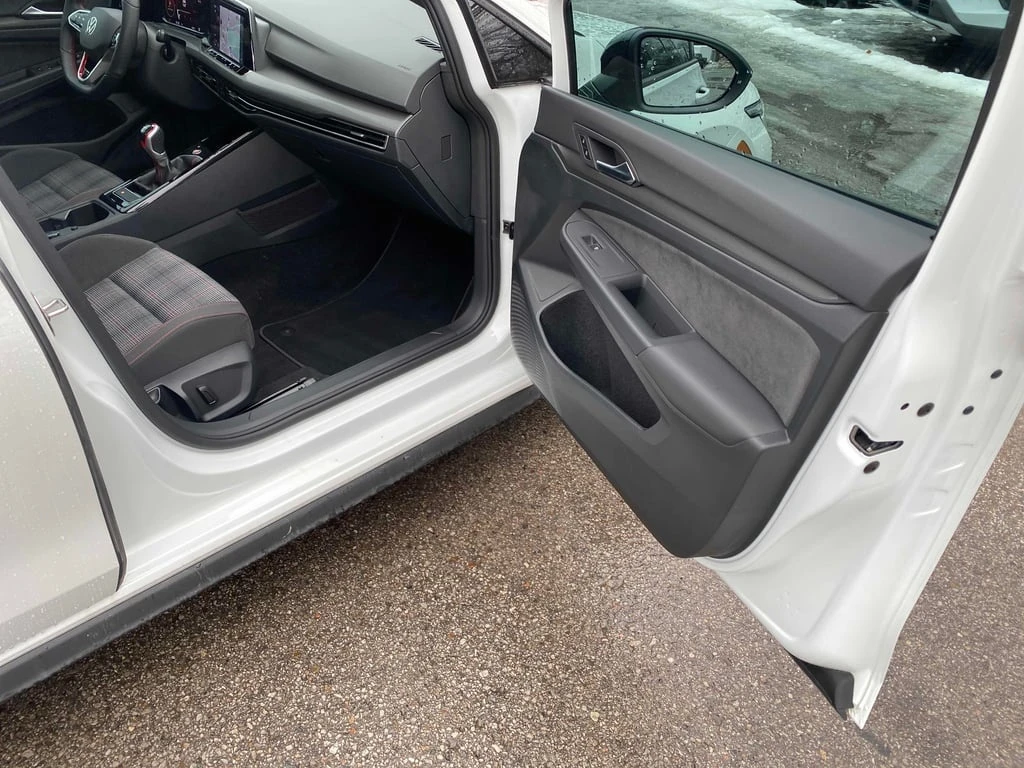 VW Golf * 380 Autobahn * CARFAX * ���� �� �� | Mobile.bg � ����������� 9