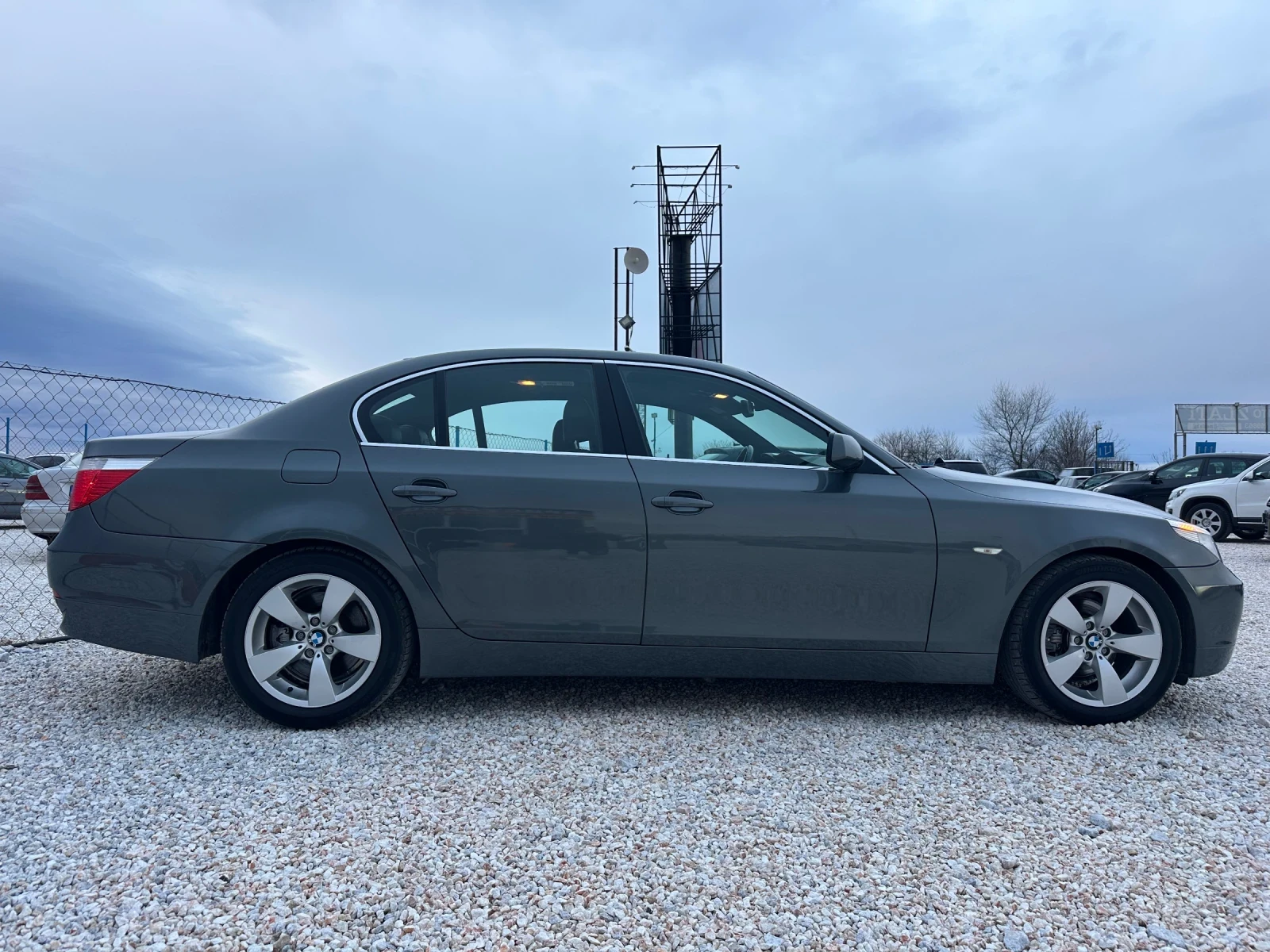 BMW 523 i, INDIVIDUAL, ТОП! - изображение 8