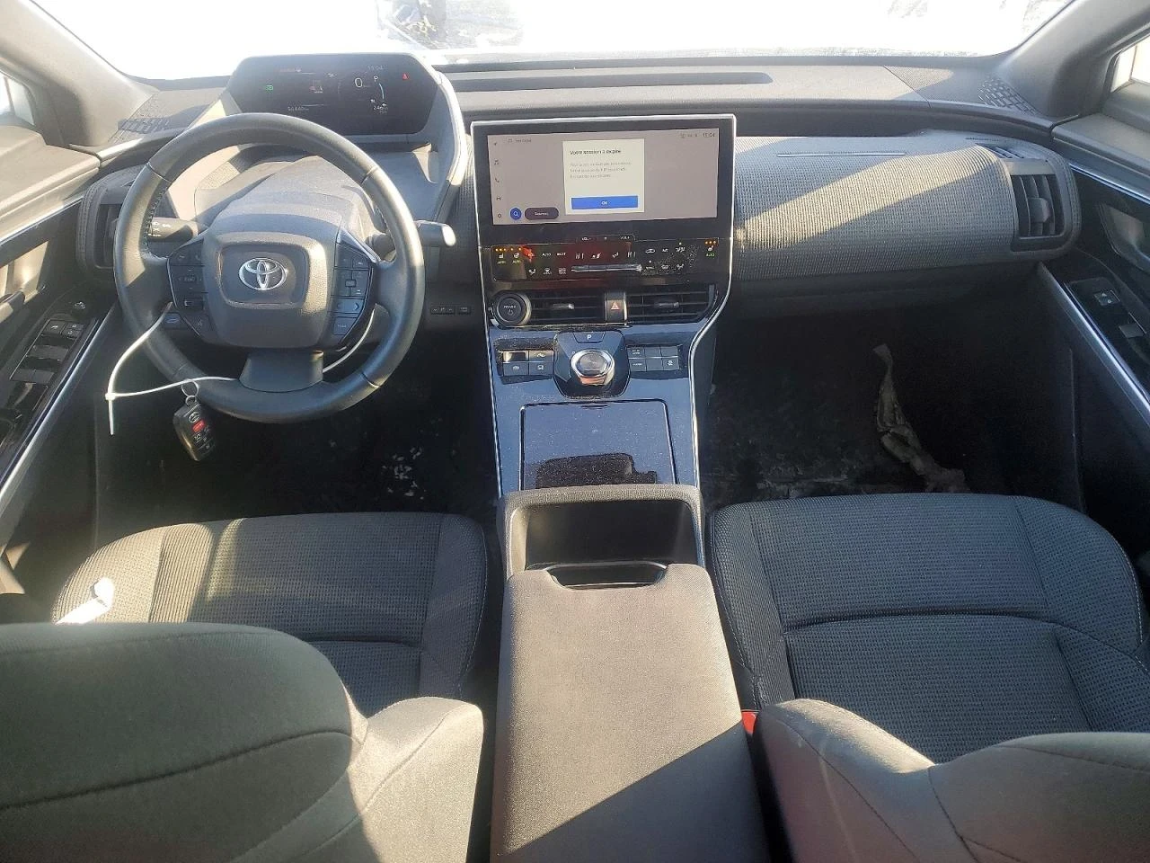 Toyota bZ4X XLE, снимка 8 - Автомобили и джипове - 53907219