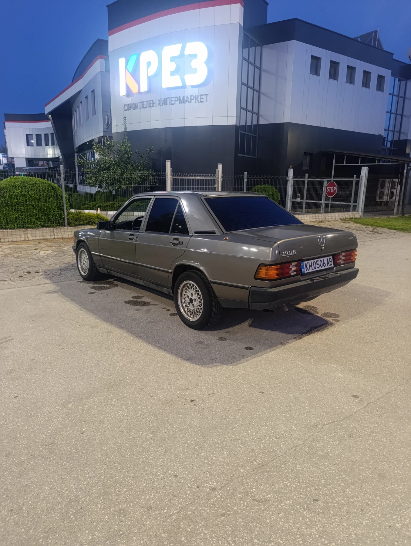 Mercedes-Benz 190 2.0 122 к.с. газ/бензин