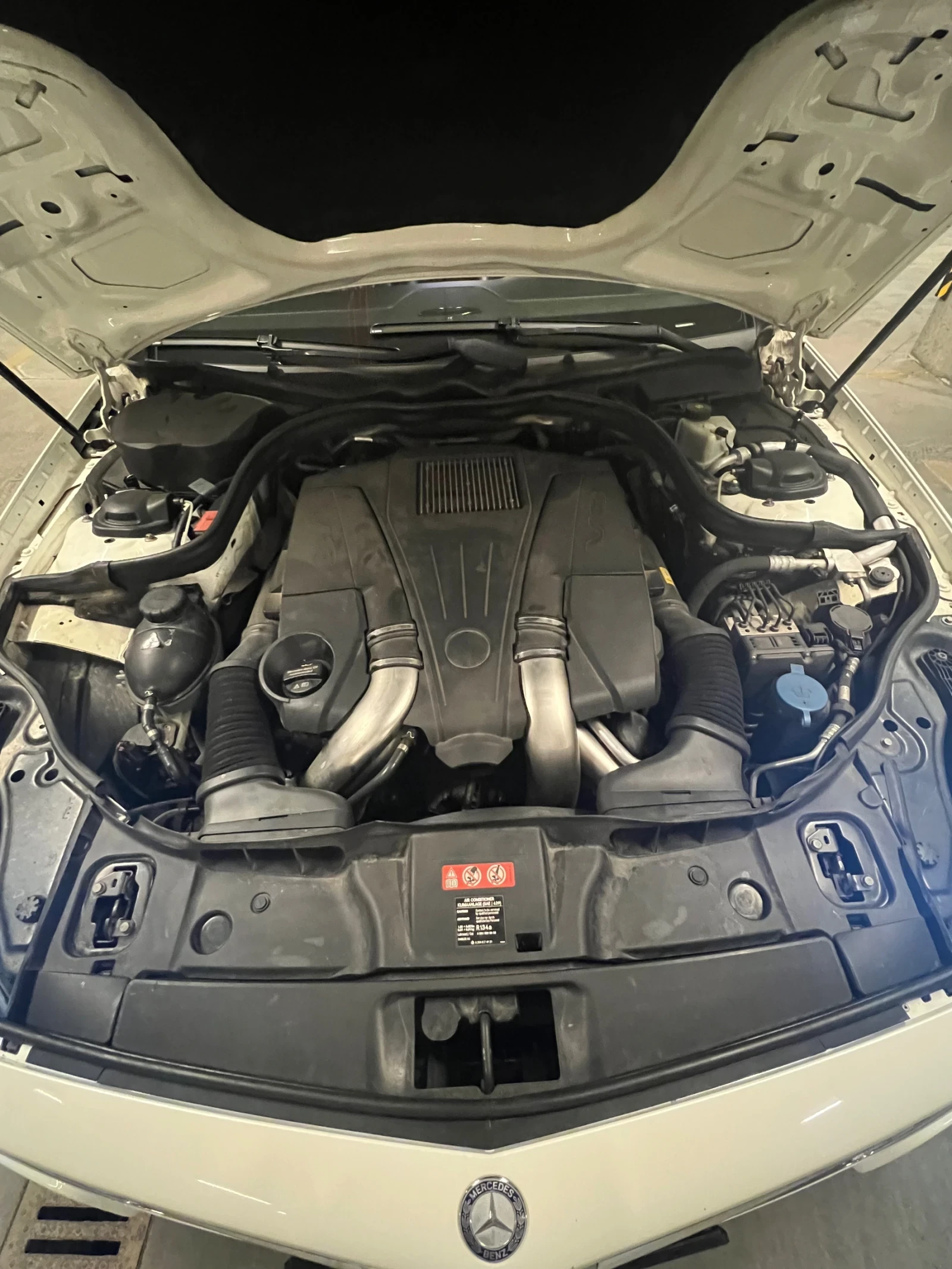 Mercedes-Benz CLS 550, снимка 15 - Автомобили и джипове - 54391554