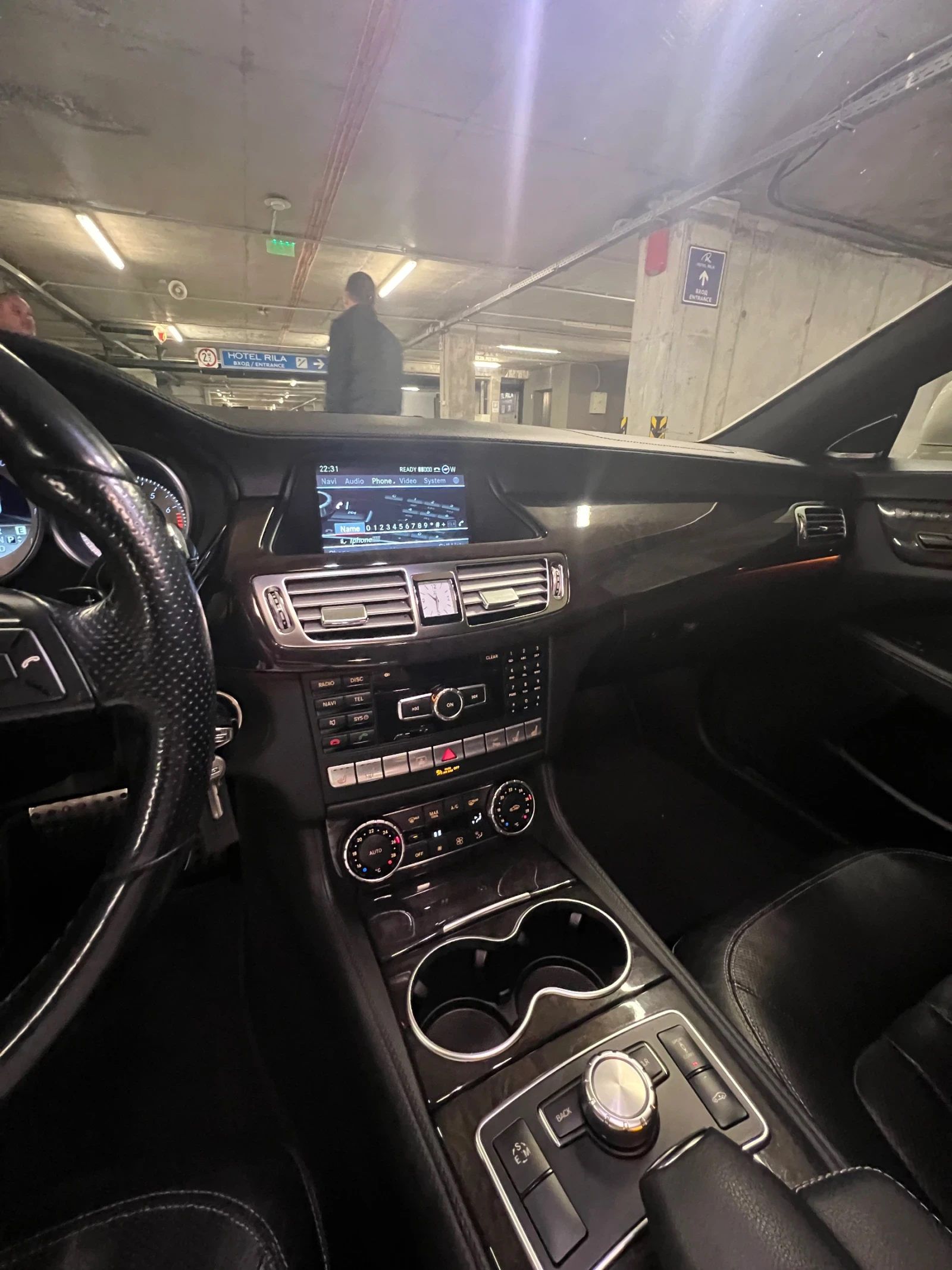 Mercedes-Benz CLS 550, снимка 12 - Автомобили и джипове - 54391554