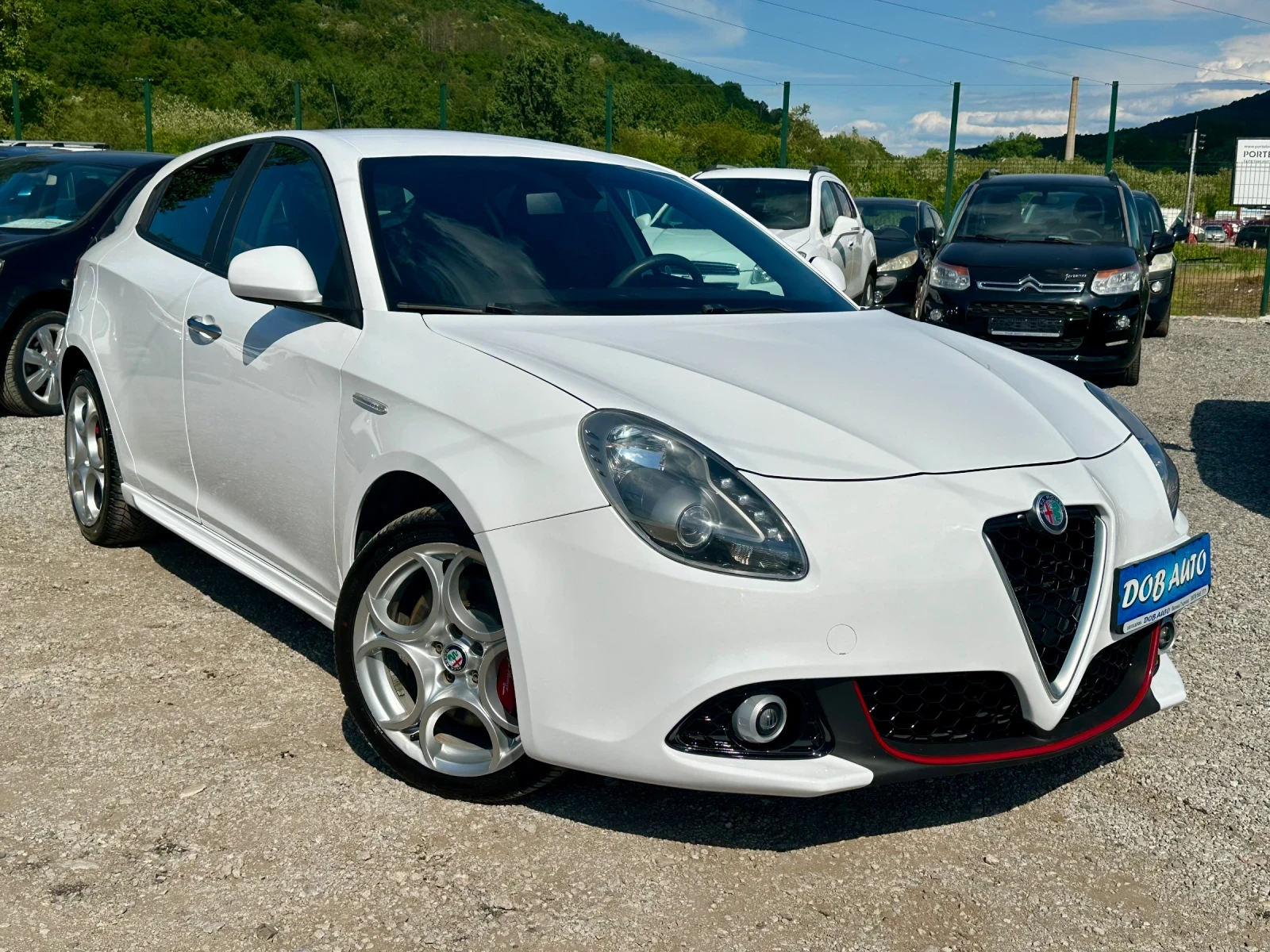 Alfa Romeo Giulietta 1.6JTDM-120к.с-SPORT-LED-TEMPOMAT, снимка 8 - Автомобили и джипове - 54626485