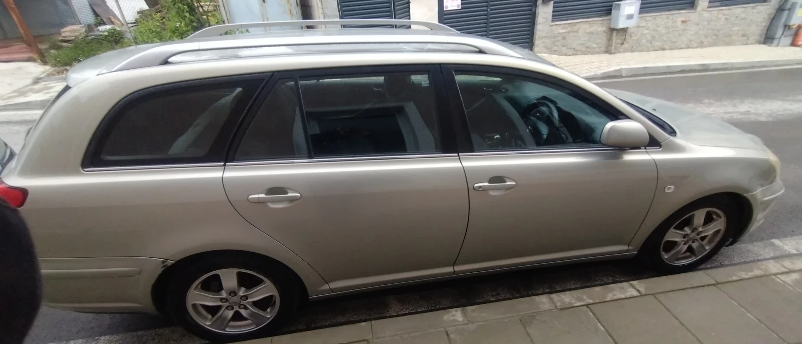 Toyota Avensis 2.0 D4-D, T3-X, 116 коня, снимка 17 - Автомобили и джипове - 54651317