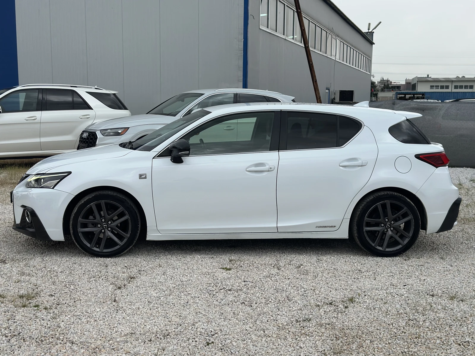 Lexus CT 200h F SPORT | NAVI | PREMIUM AUDIO | FULL , снимка 3 - Автомобили и джипове - 54749107