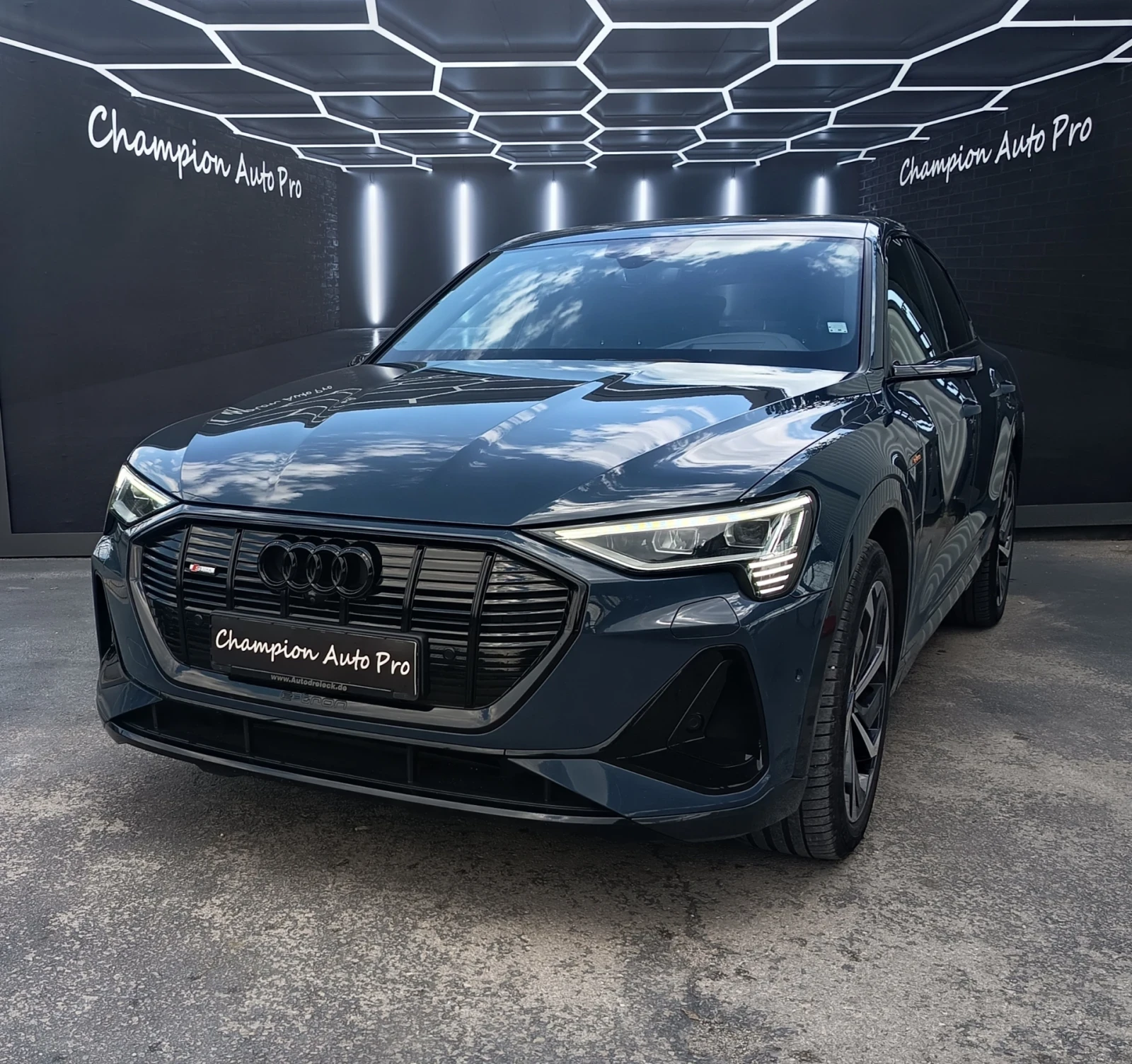 Audi E-Tron 55/Sportback/S-Line/Pano/Hud/360* /B&O