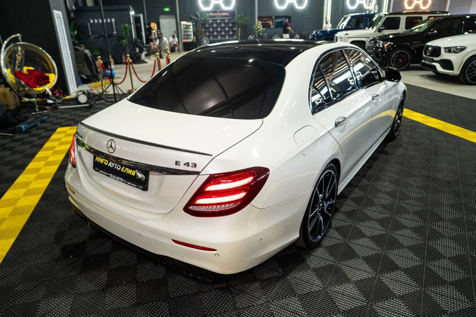 Mercedes-Benz E 43 AMG 4MATIC LED NAVI ���� CARBON BURM ������ 100% | Mobile.bg � ����������� 10