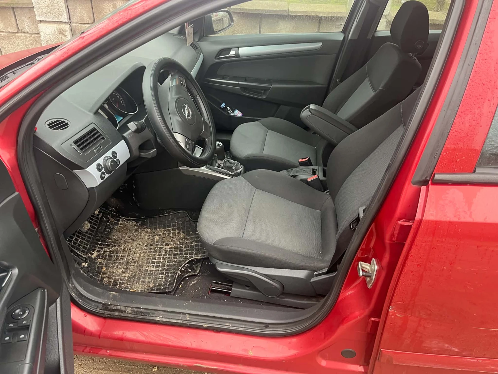 Opel Astra Opel Astra H, снимка 3 - Автомобили и джипове - 55738347